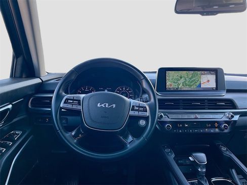 Used 2022 Kia Telluride EX image 22
