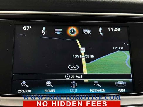 Used 2018 Buick Enclave Premium image 30