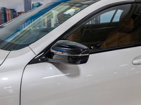 Used 2026 BMW M850i xDrive w/ Driving Assistance Package image 10