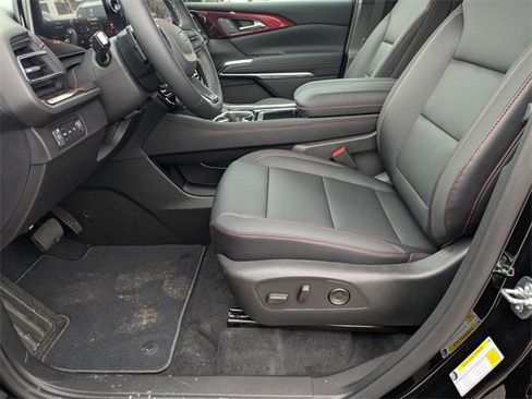 New 2026 Chevrolet Traverse Z71 image 10