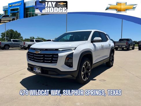 New 2026 Chevrolet Equinox LT w/ Convenience Package II FWD image 1