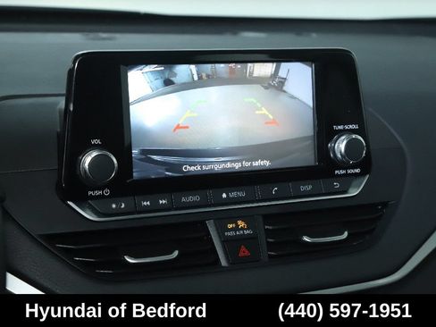 Used 2024 Nissan Altima 2.5 S FWD image 29
