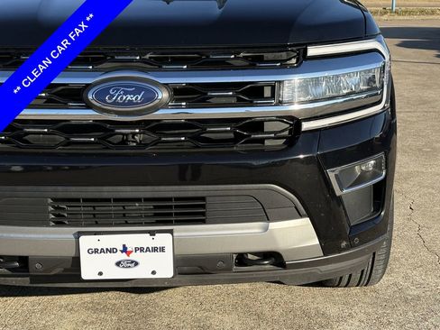 Certified 2023 Ford Expedition Limited image 9