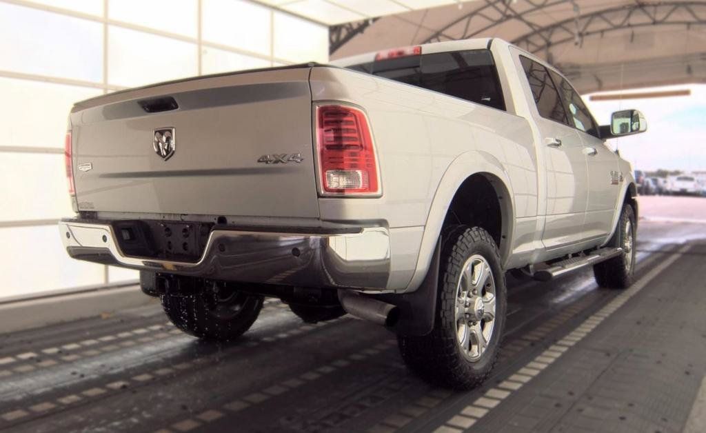 Used 2014 RAM 2500 Laramie w/ Convenience Group AWD/4WD image 8