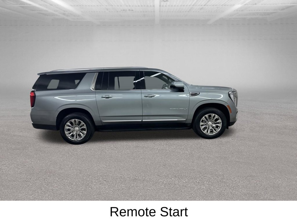 Used 2025 GMC Yukon XL Denali AWD/4WD image 15
