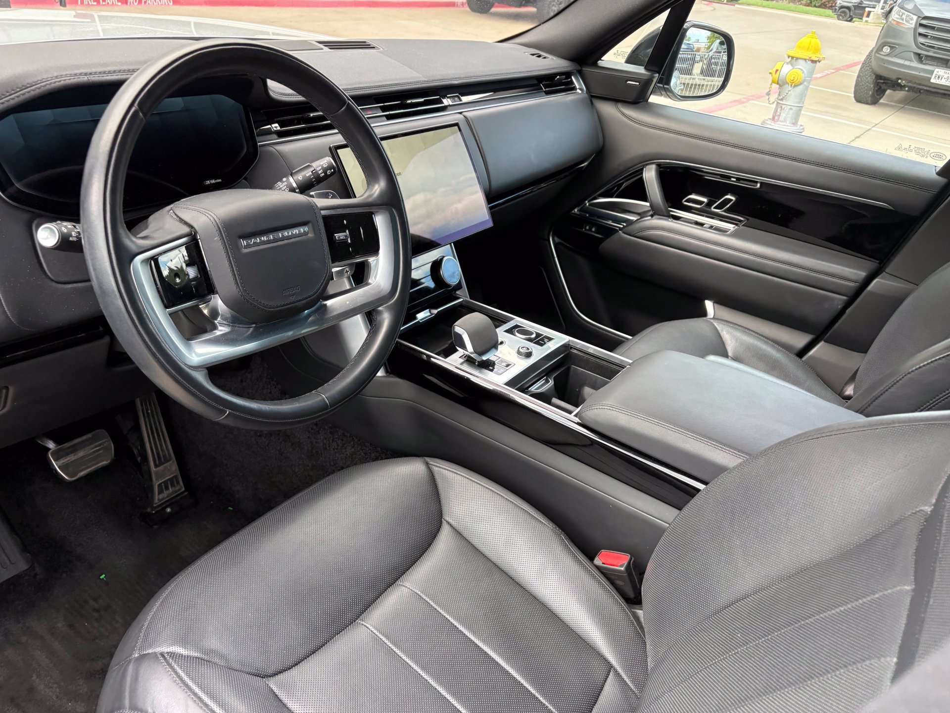 Used 2023 Land Rover Range Rover SE AWD/4WD image 7
