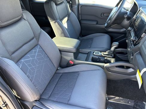 New 2026 Nissan Frontier SV w/ Tow Package image 10