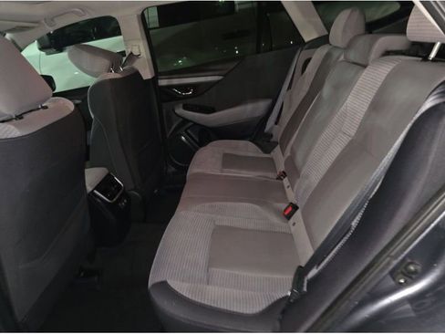 Used 2022 Subaru Outback Premium image 27