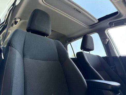 Used 2014 Toyota RAV4 XLE FWD image 17