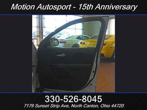 Used 2014 Jeep Cherokee Sport w/ Cold Weather Group image 33