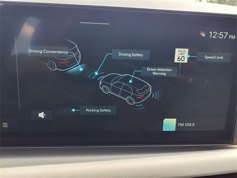 New 2026 Hyundai Tucson SEL image 8