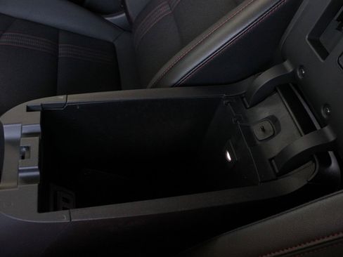 Used 2024 Chevrolet Equinox RS FWD image 51