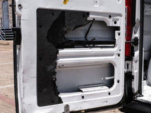 Used 2023 RAM ProMaster 2500 FWD image 37