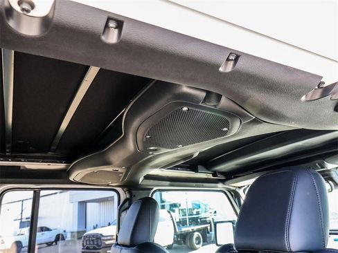 New 2026 Jeep Wrangler Rubicon image 23