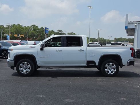 Used 2020 Chevrolet Silverado 2500 LTZ AWD/4WD image 14
