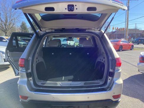 Used 2014 Jeep Grand Cherokee Limited image 6