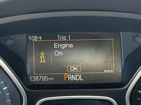 Used 2015 Ford Focus SE FWD image 10