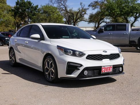Used 2019 Kia Forte LXS image 6