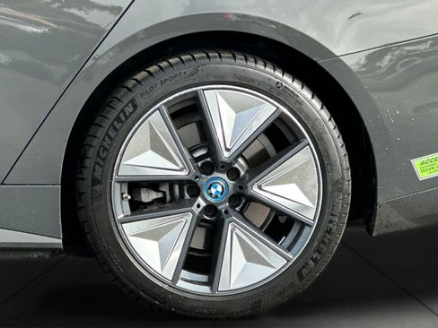 Used 2023 BMW i4 eDrive35 w/ Premium Package RWD image 26