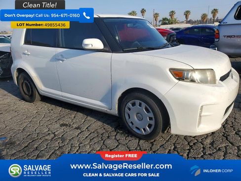 Used 2013 Scion xB FWD image 5