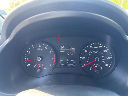 Used 2021 Kia Rio S FWD image 10