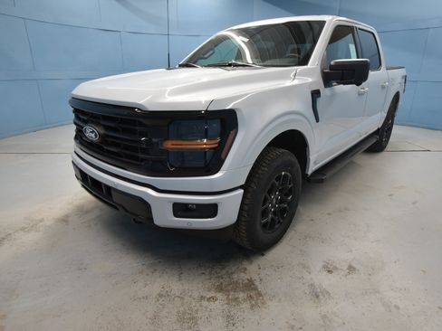 New 2025 Ford F150 XLT w/ Equipment Group 302A MID image 22