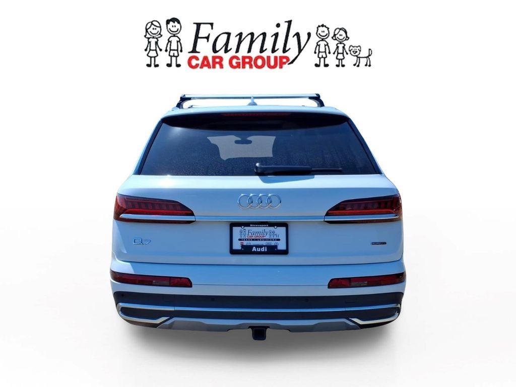 Used 2023 Audi Q7 3.0T Prestige AWD/4WD image 3