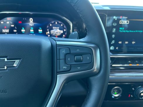 Used 2024 Chevrolet Silverado 1500 RST image 18