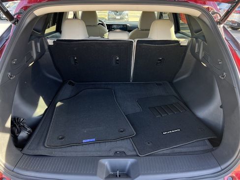 Certified 2025 Nissan Murano SV image 23