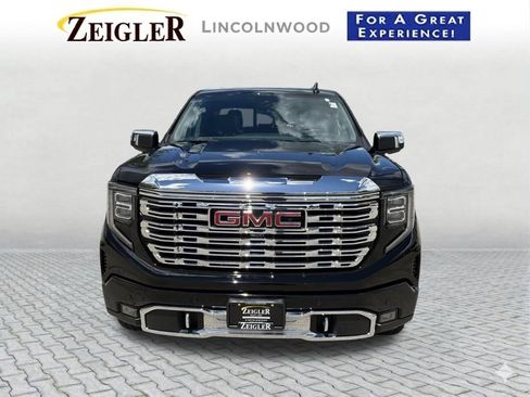 Used 2023 GMC Sierra 1500 Denali w/ Denali Reserve Package AWD/4WD image 9