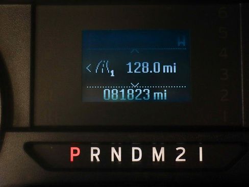 Used 2017 Ford F550 2WD Regular Cab Super Duty image 31