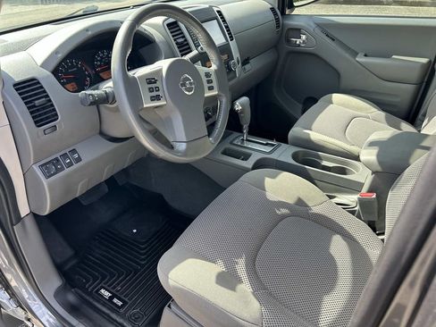 Used 2019 Nissan Frontier SV w/ Value Truck Package AWD/4WD image 14