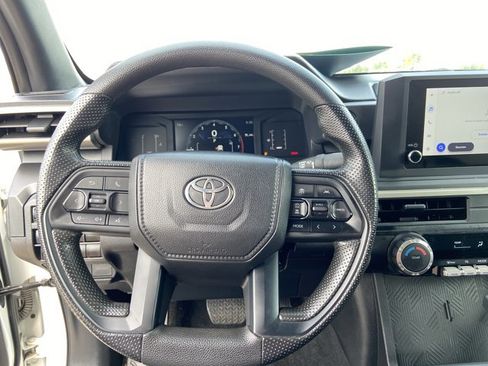 Used 2024 Toyota Tacoma SR RWD image 17