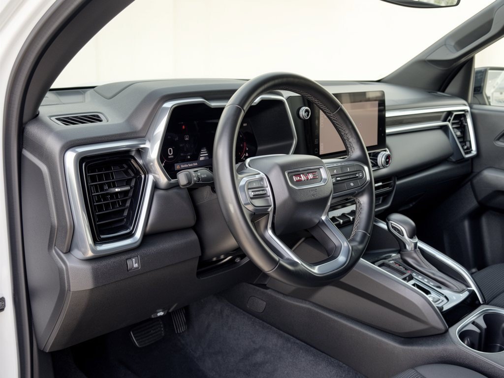 Certified 2024 GMC Canyon Elevation RWD image 4