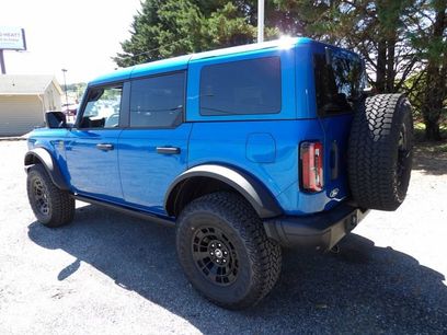 New 2026 Ford Bronco Badlands w/ Sasquatch Package