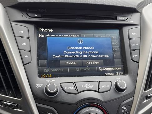 Used 2016 Hyundai Veloster image 28