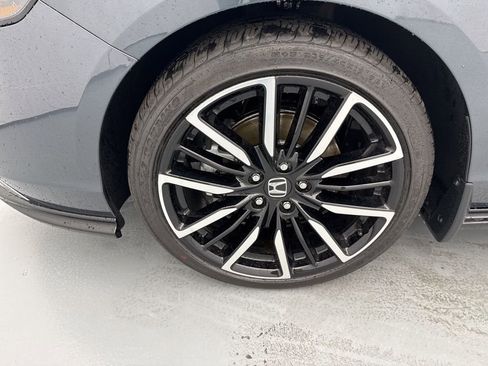 New 2026 Honda Accord Touring image 4