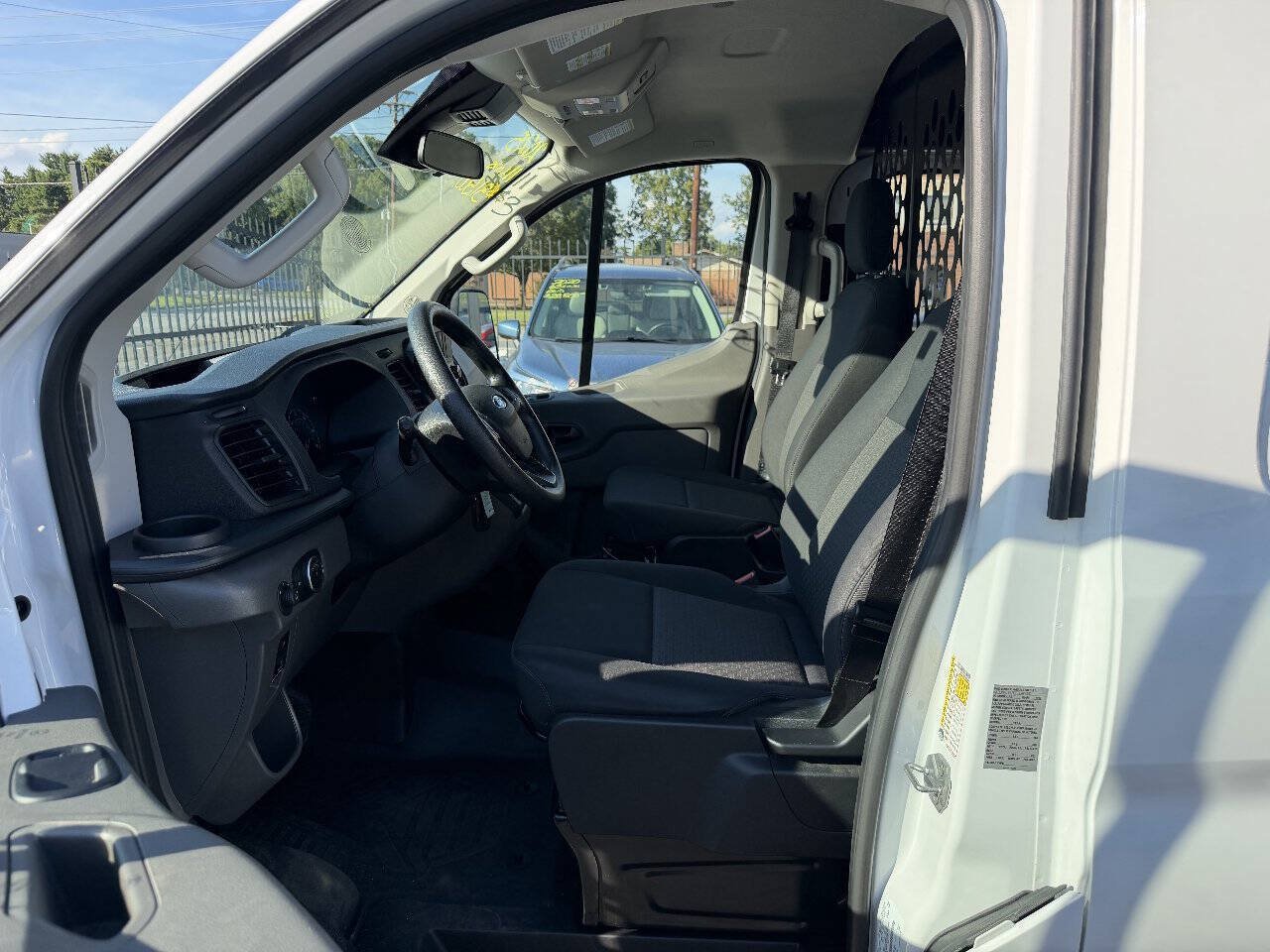 Used 2025 Ford Transit 250 Low Roof w/ Exterior Upgrade Package RWD image 12