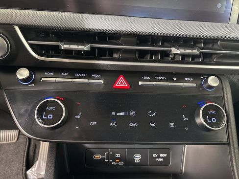 Used 2024 Hyundai Sonata SEL image 16