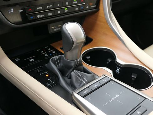Used 2022 Lexus RX 350 AWD w/ Premium Package image 26