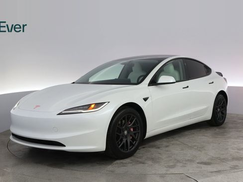 Used 2025 Tesla Model 3 Long Range RWD image 2
