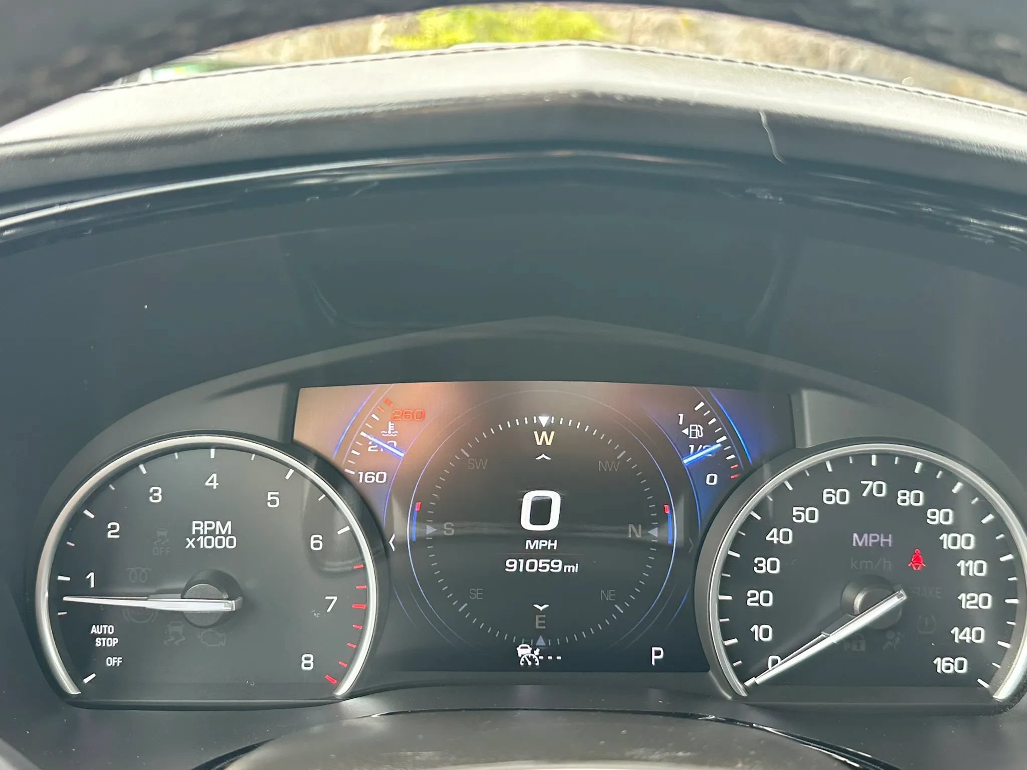 Used 2017 Cadillac XT5 Platinum w/ Driver Assist Package AWD/4WD image 30