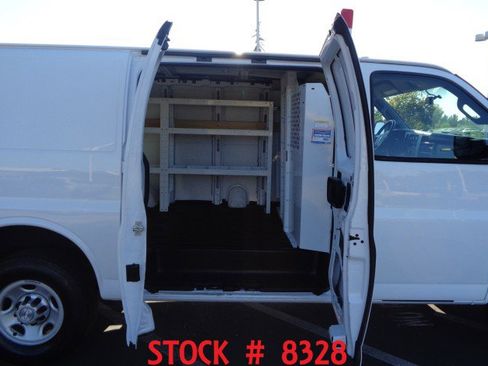 Used 2017 Chevrolet Express 2500 image 6
