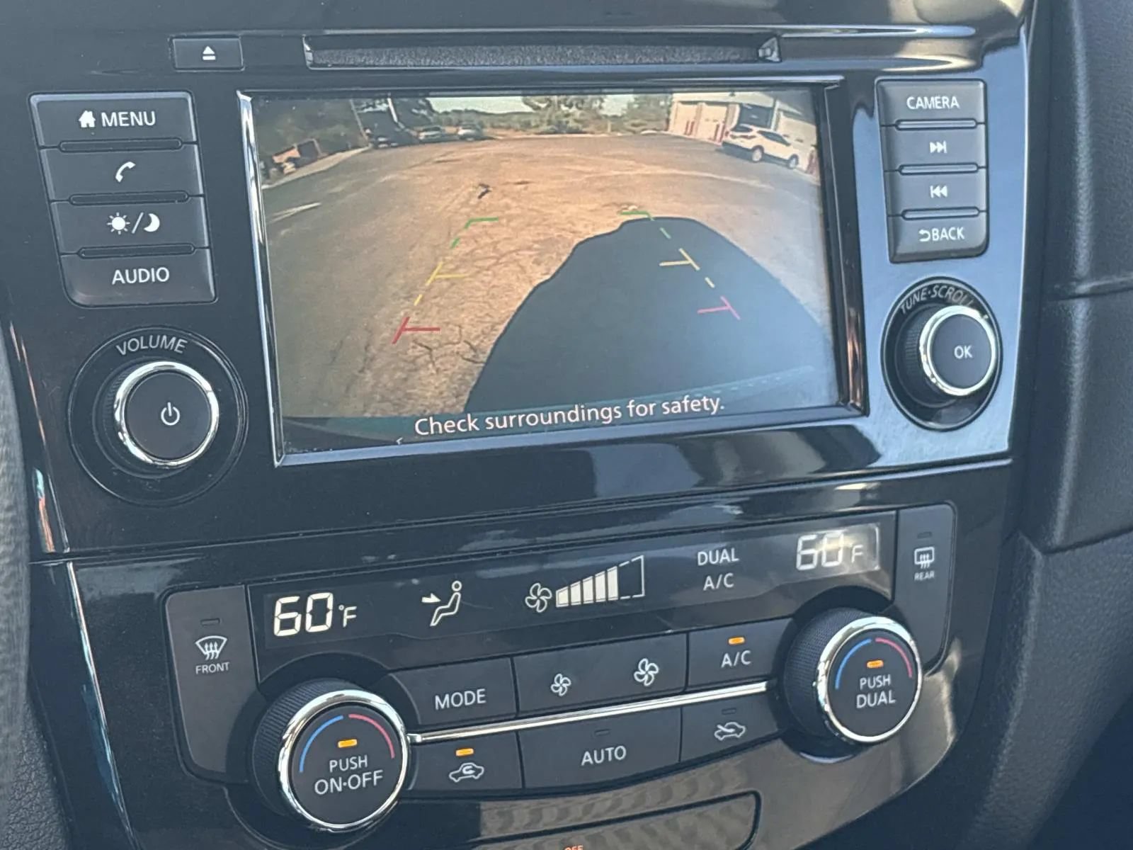 Used 2020 Nissan Rogue SV AWD/4WD image 29