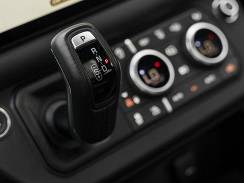 Used 2024 Land Rover Defender 110 Carpathian Edition AWD/4WD image 11