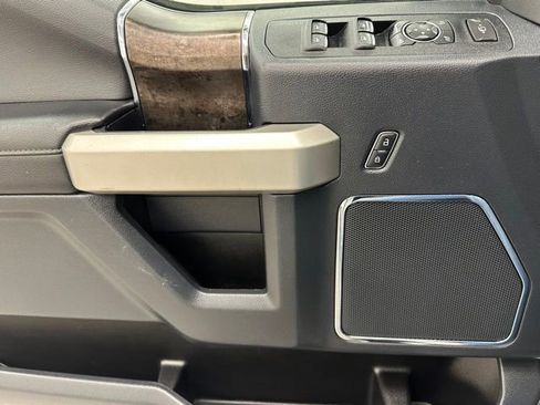 Certified 2022 Ford F250 Lariat image 36
