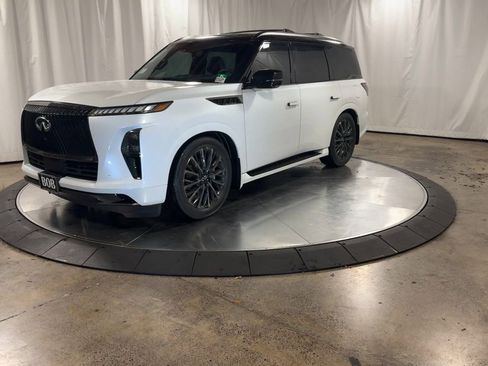 Used 2025 INFINITI QX80 Autograph w/ Premium Cargo Package image 8
