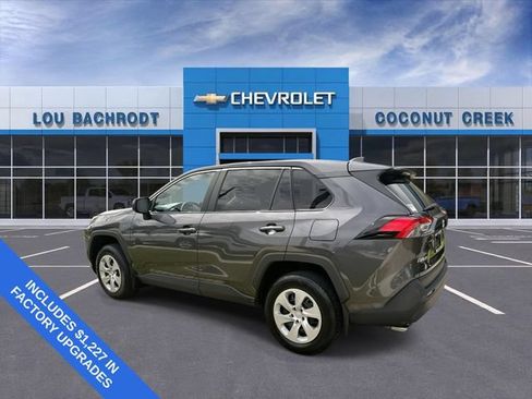 Used 2024 Toyota RAV4 LE FWD image 6