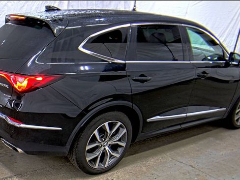 Used 2024 Acura MDX SH-AWD w/ Technology Package image 2