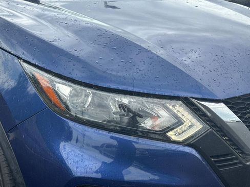 Used 2020 Nissan Rogue Sport SL FWD image 10